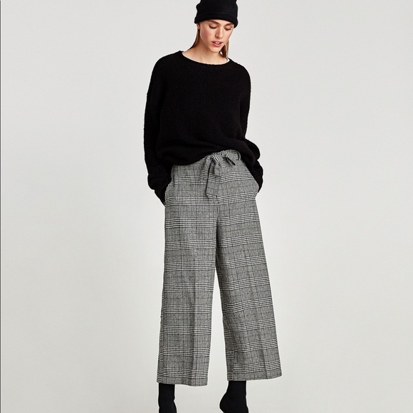 Zara Plaid Culottes (Pants) - Picture 4 of 4